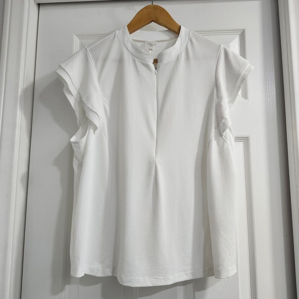 CALIA by Carrie Underwood White Textured Blouse